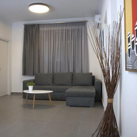 Synathens II - Apartments & Studios Exteriör bild